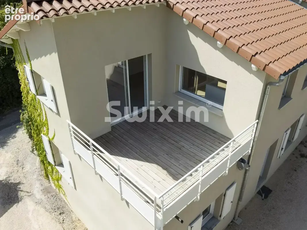 Photo Appartement à Champagne-Au-Mont-D'or au prix de 449 000€