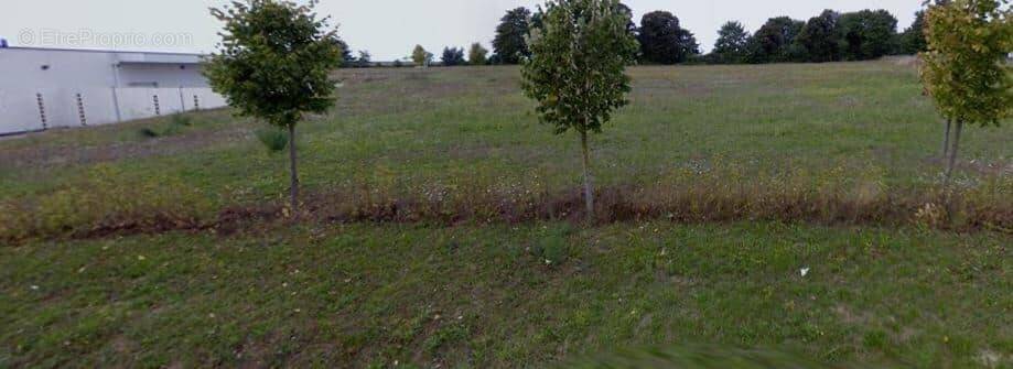 Terrain à TROYES
