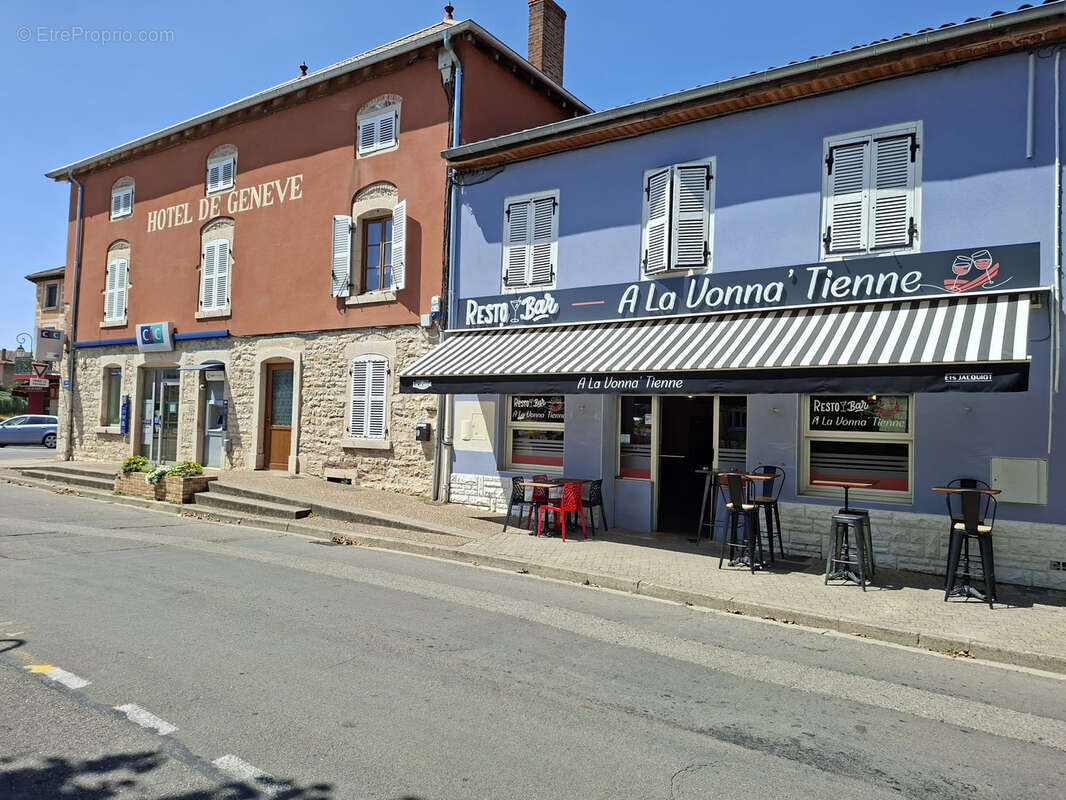 Fond de commerce Très lucratif - Centre Vonnas - photo 8