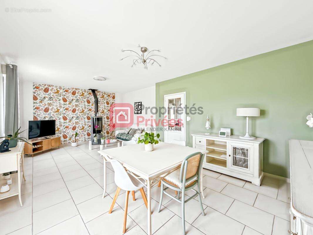 Maison Fontaine La Gaillarde 4 pièce(s) 120 m2 - photo 14