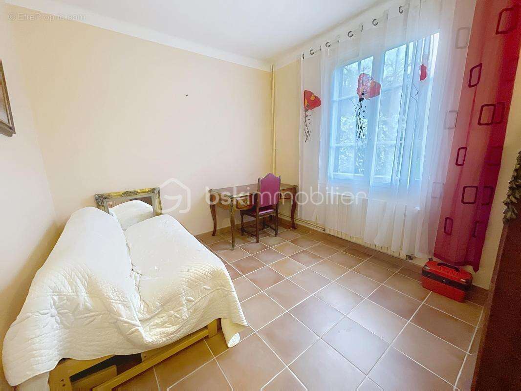 Maison à FERRIERES-EN-GATINAIS