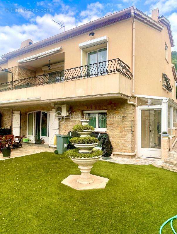 Maison à LA SEYNE-SUR-MER