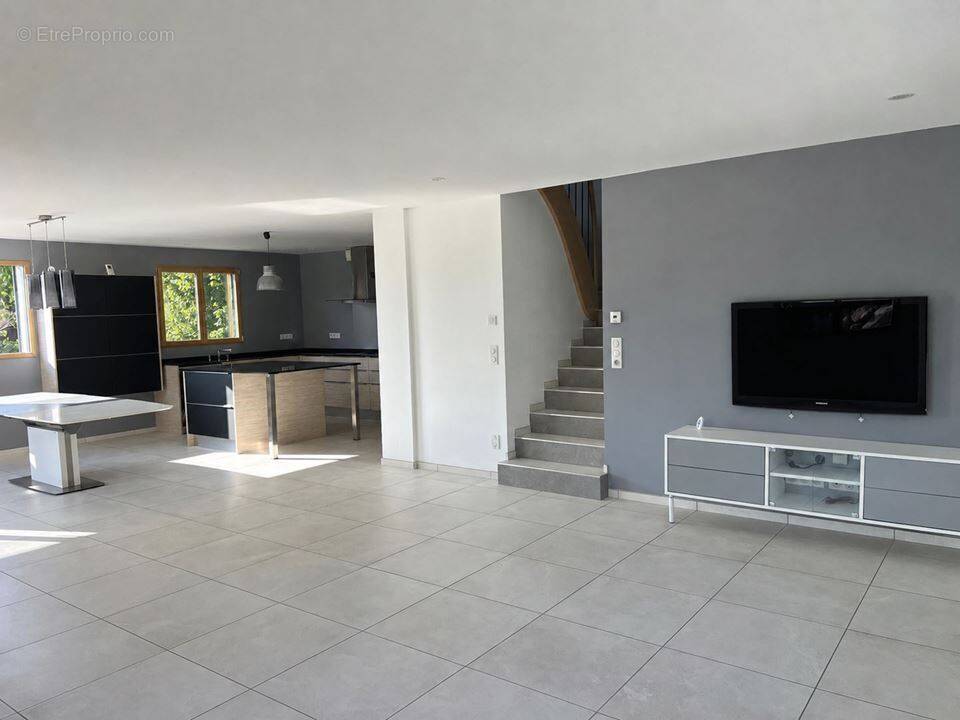 Maison à VILLAZ