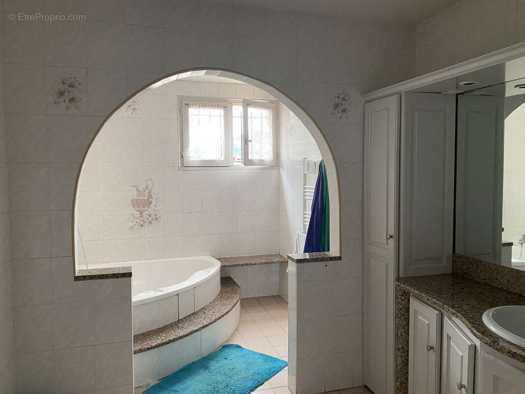 Maison à MARTRES-TOLOSANE