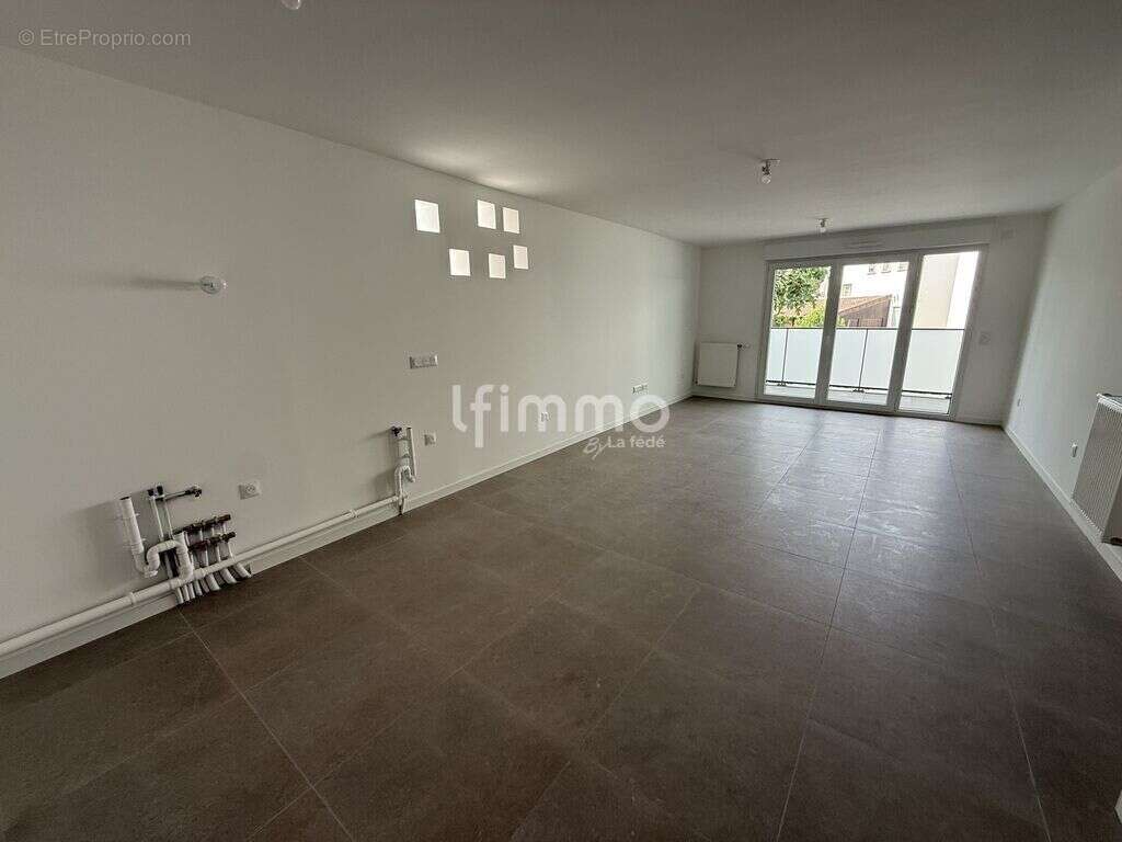 Appartement à TREMBLAY-EN-FRANCE