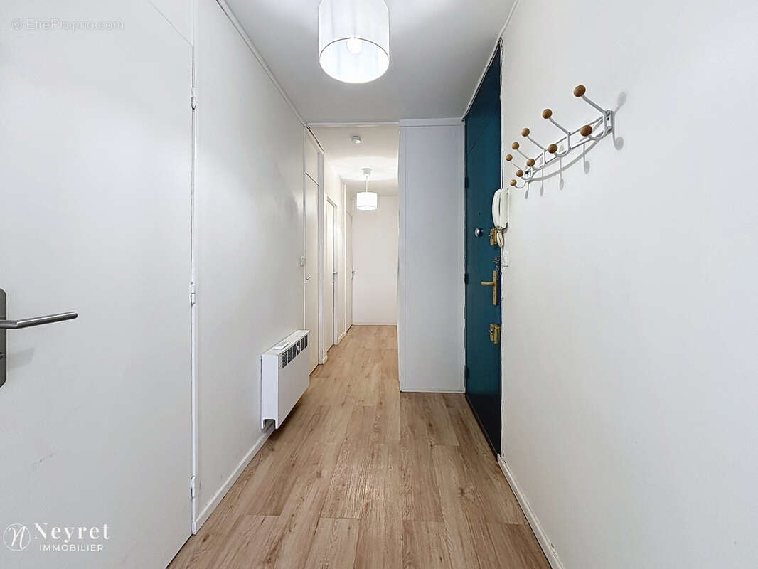 Appartement à OULLINS