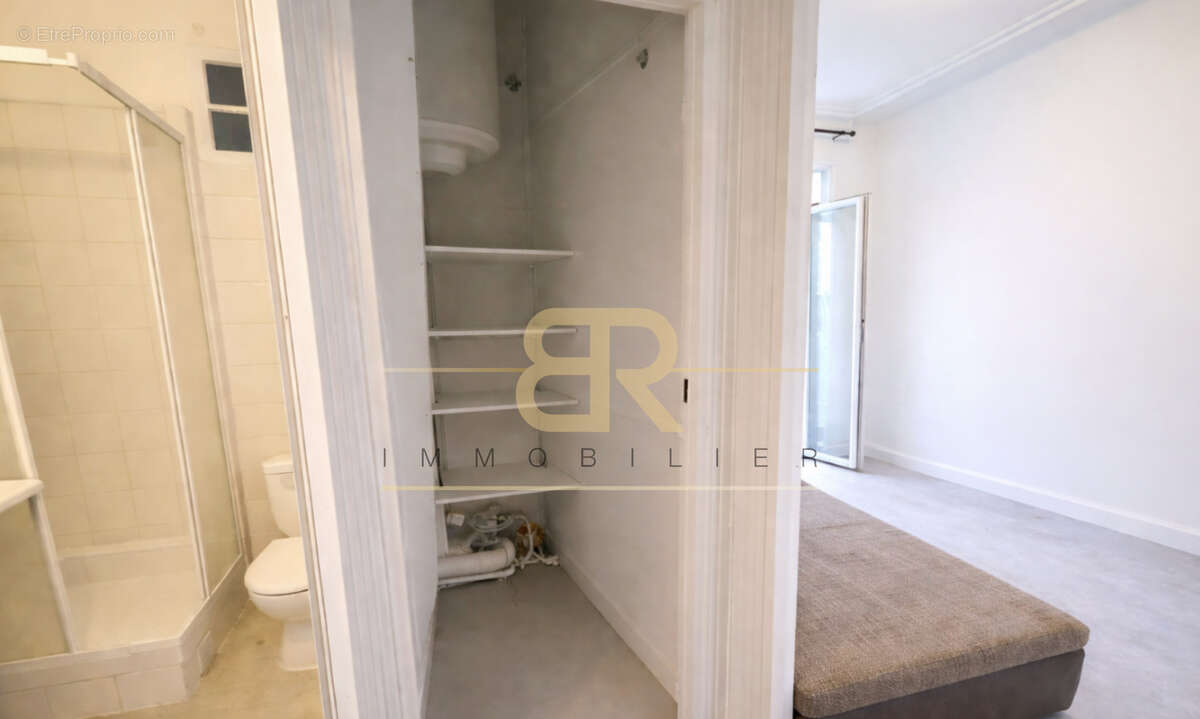 Appartement à MONTROUGE