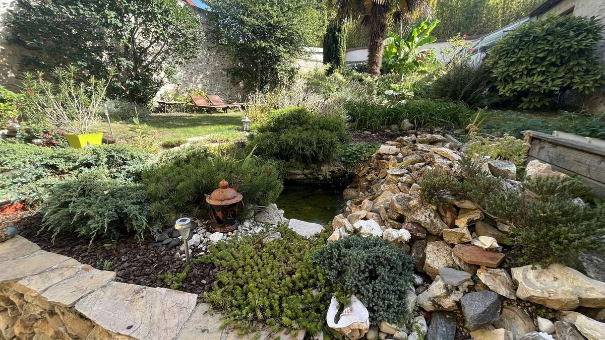 Maison à MONTIGNY-LES-CORMEILLES