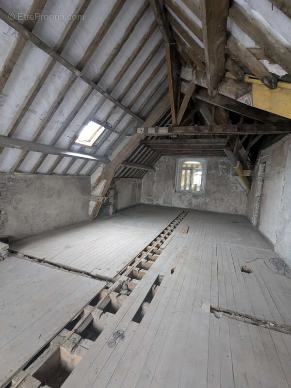 Maison à METZ-EN-COUTURE