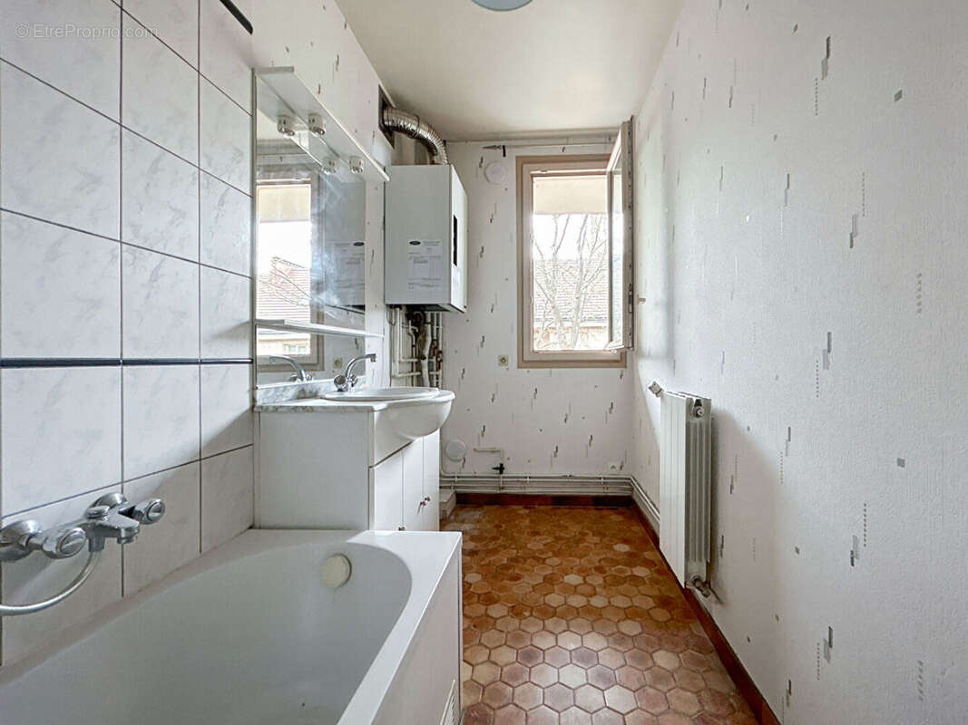 Appartement à MANTES-LA-JOLIE