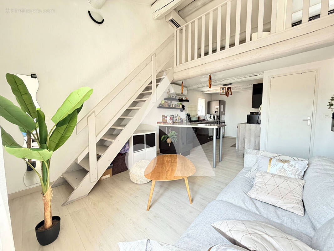 Appartement à CADENET