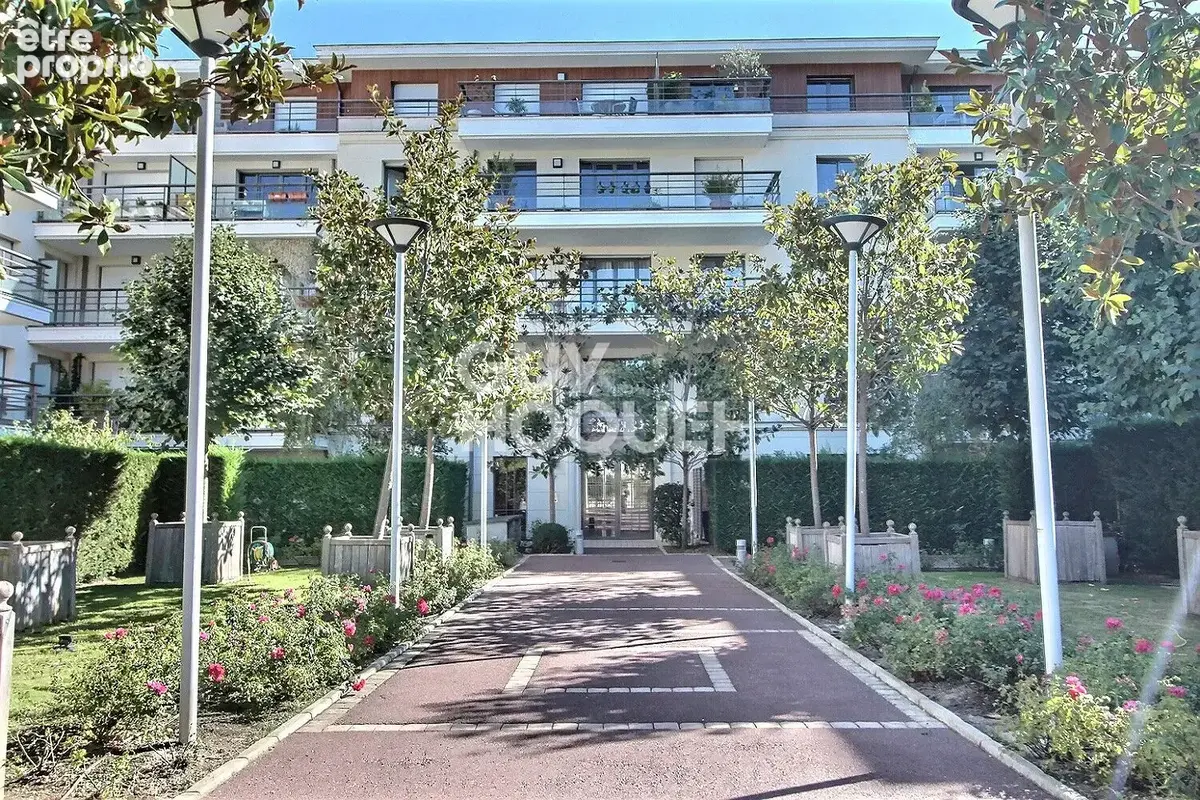 Appartement à CHAVILLE
