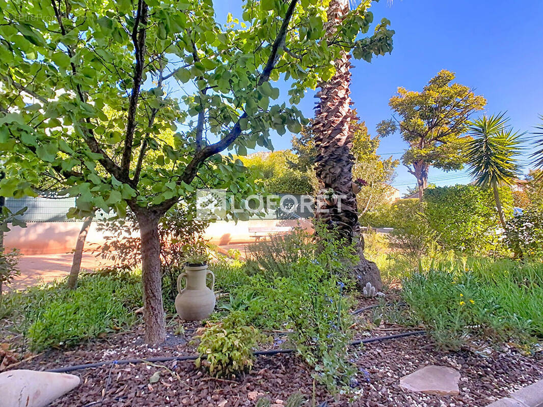 Appartement à LA VALETTE-DU-VAR