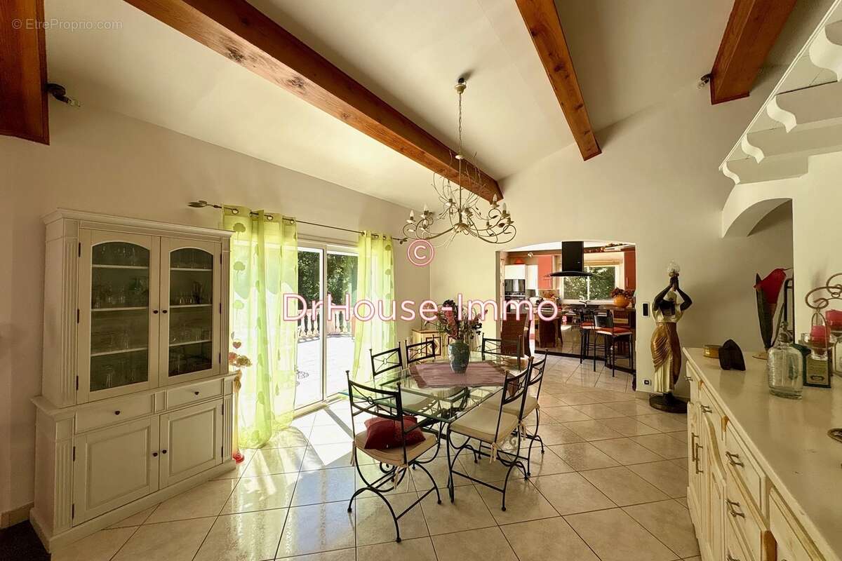 Maison 200 m² à Limoux  - photo 17