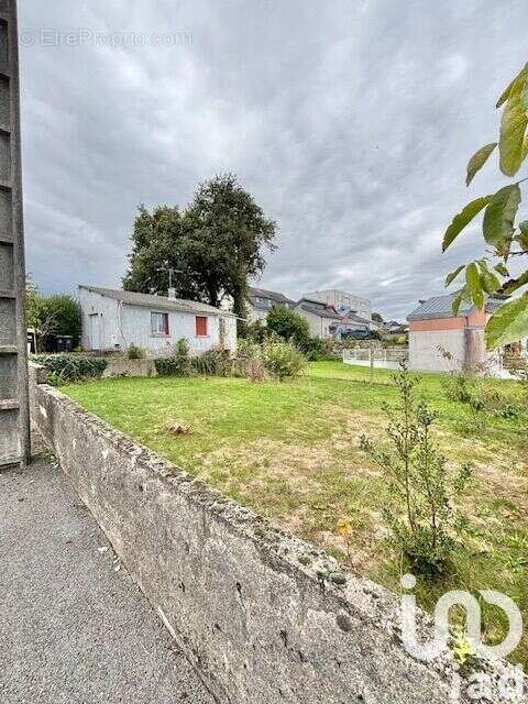 Photo 3 - Terrain à SAINT-AVE