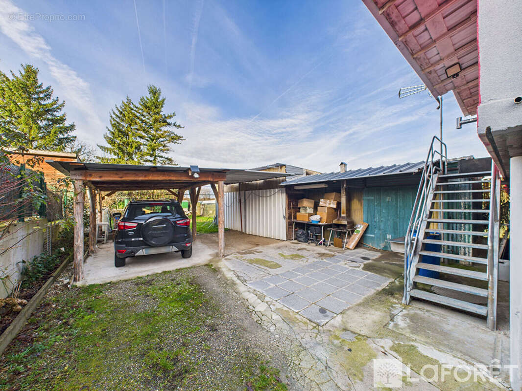Maison individuelle avec garage et jardin - photo 11