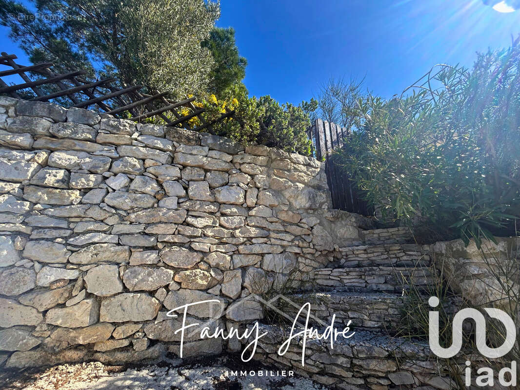 Photo 6 - Maison à LE CASTELLET