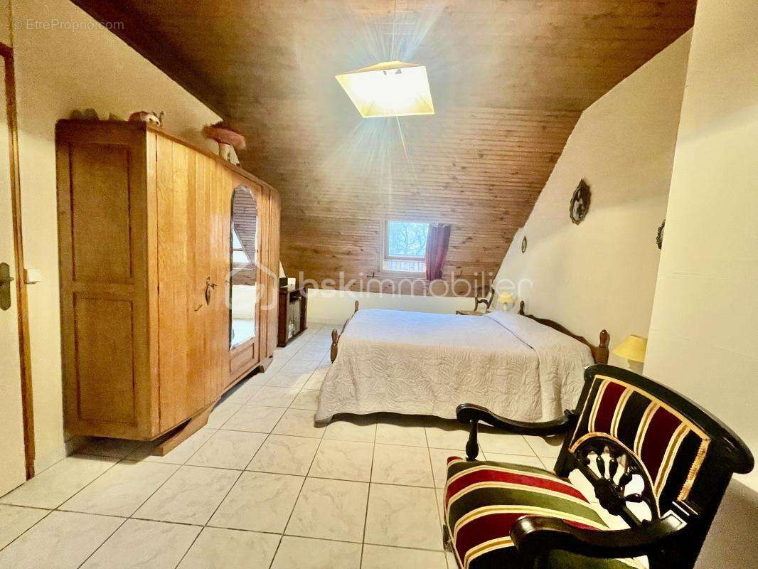 Maison à BOUSSY-SAINT-ANTOINE