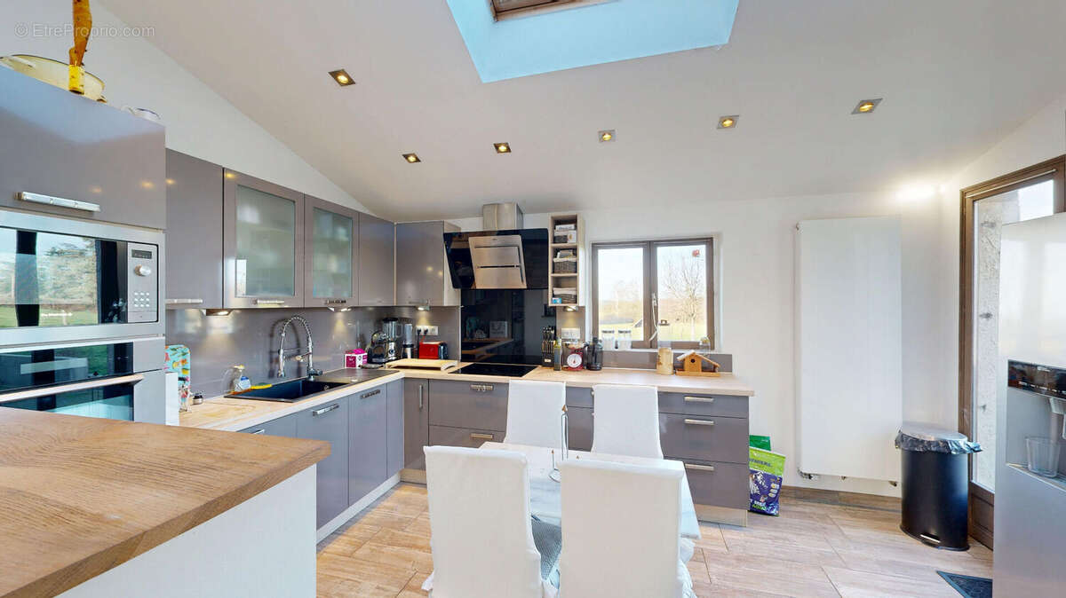 Maison à SAINT-AUBIN-SUR-LOIRE