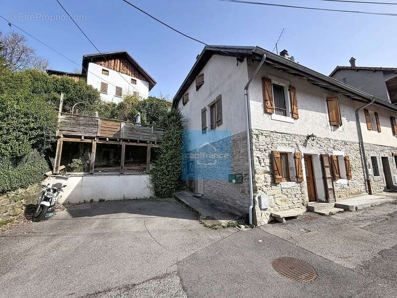 Maison à BONNEVILLE