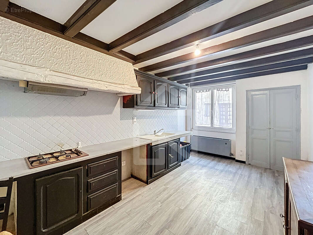 Maison à MONTOISON