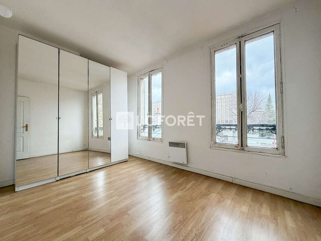 Appartement à MONTROUGE