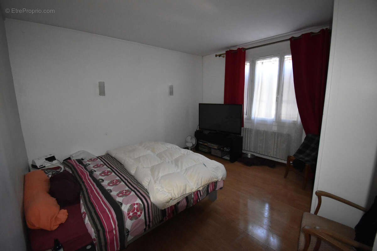 DSC_0041 - Maison à PUYMOYEN