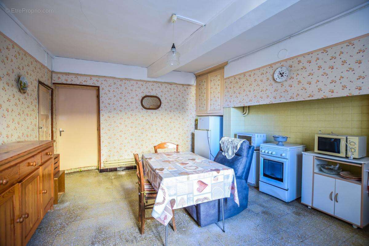 Maison à ESTEZARGUES