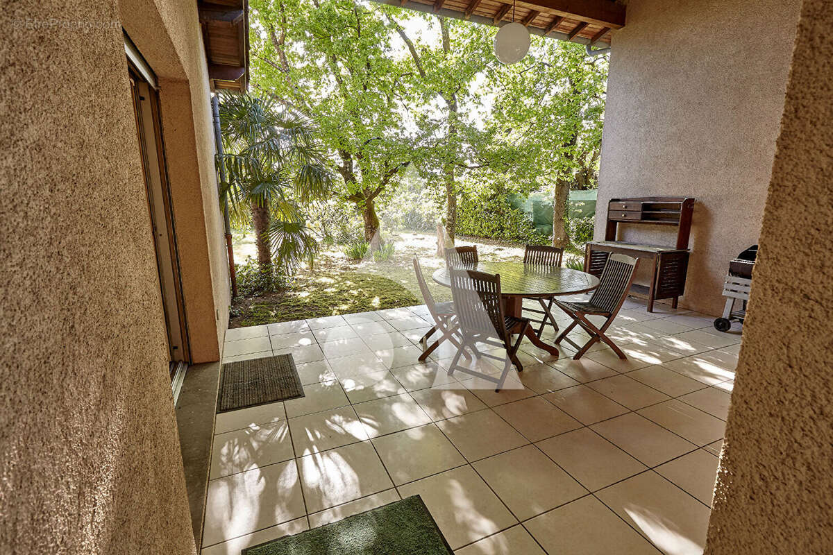 Maison à MONTMERLE-SUR-SAONE