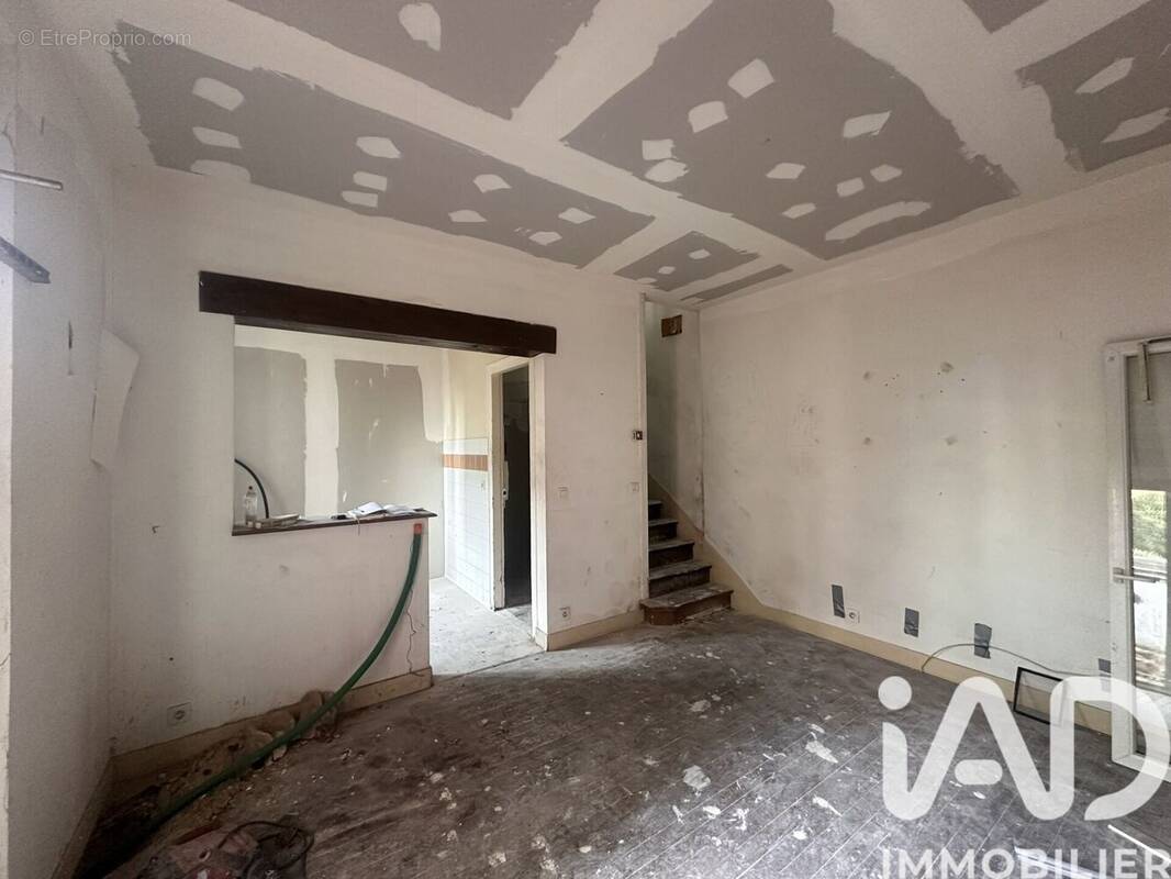 Photo 1 - Appartement à SAINT-MAUR-DES-FOSSES