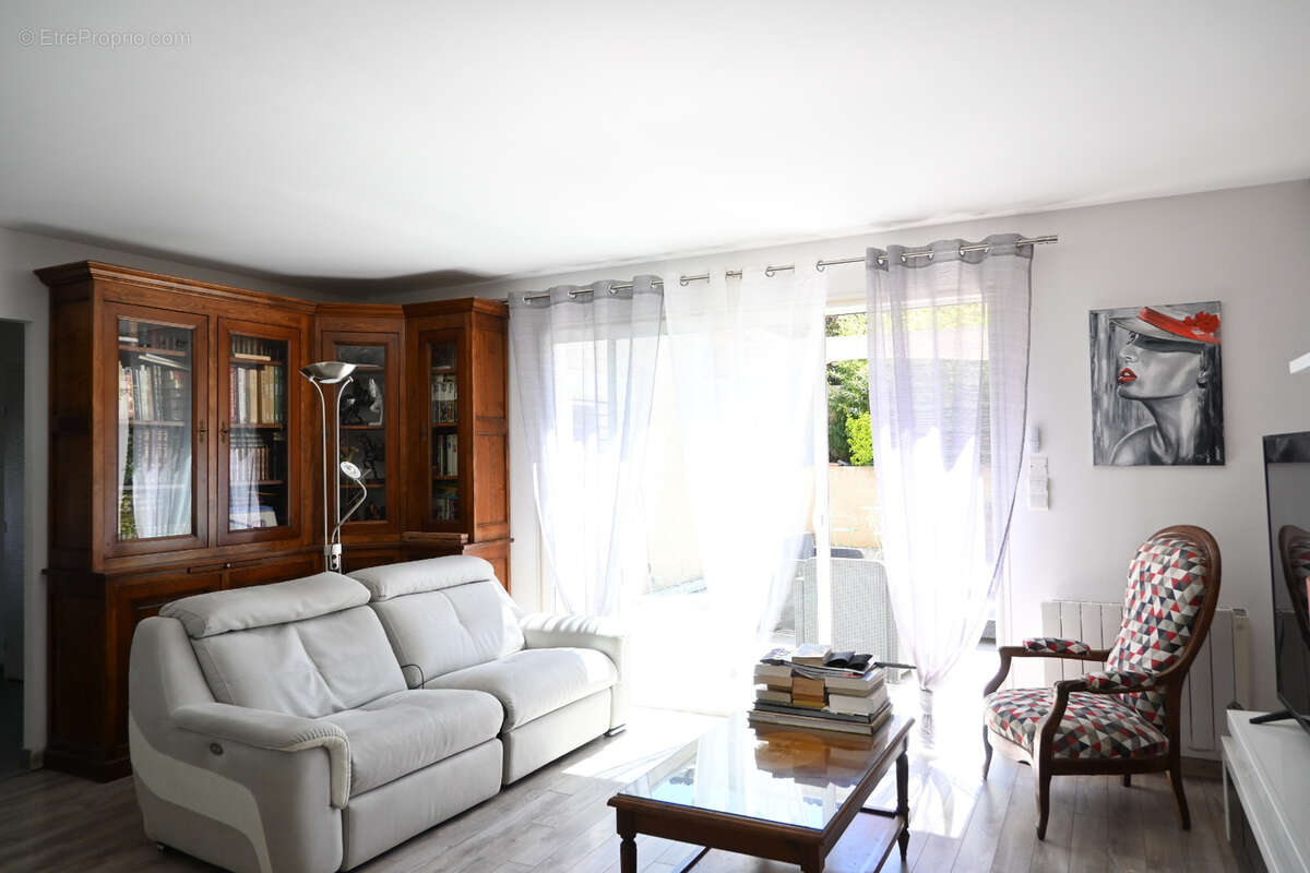 Maison T5 de plain pied - Montlegun - grand garage - photo 6