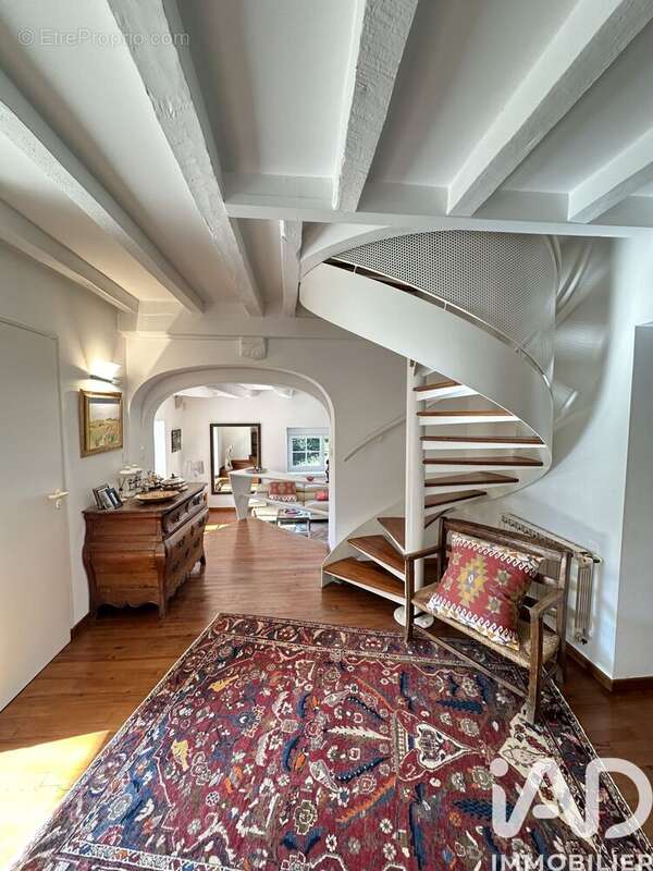 Photo 2 - Maison à URT