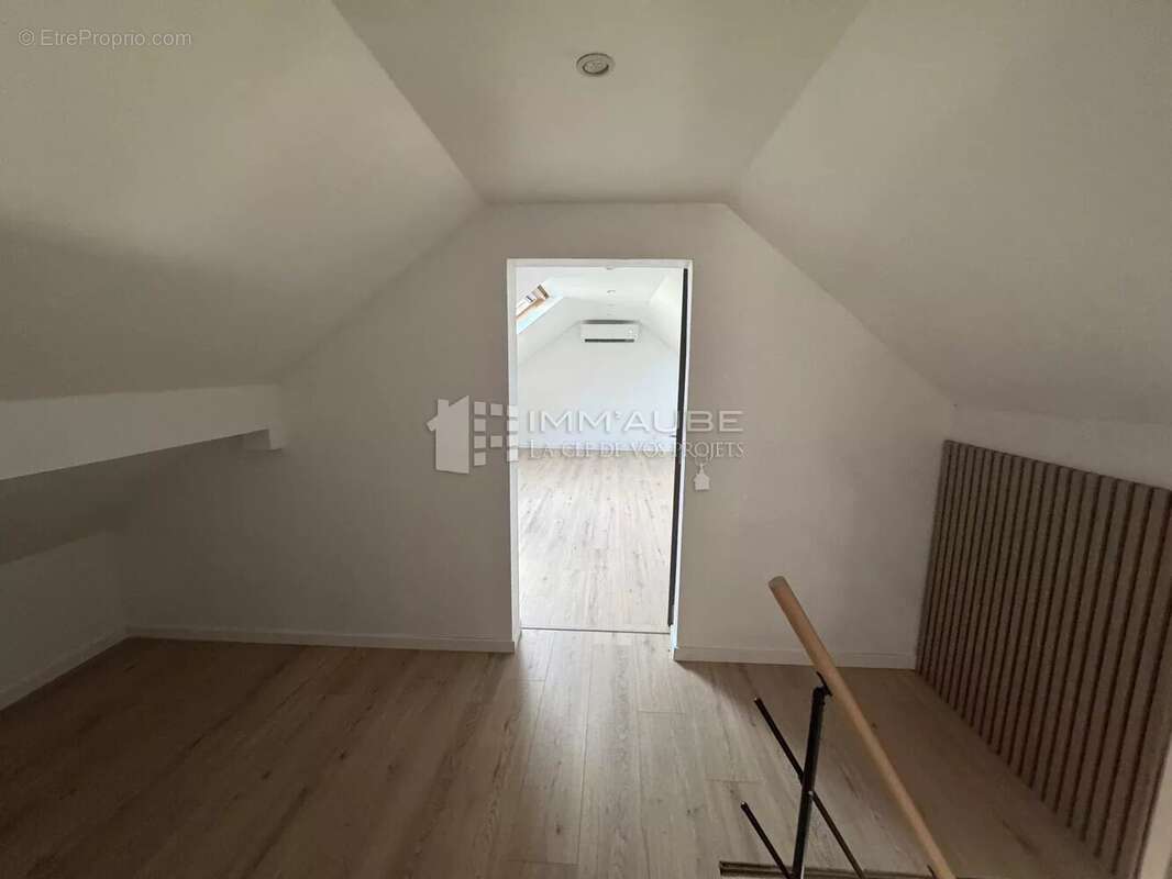 Maison à NOGENT-SUR-SEINE