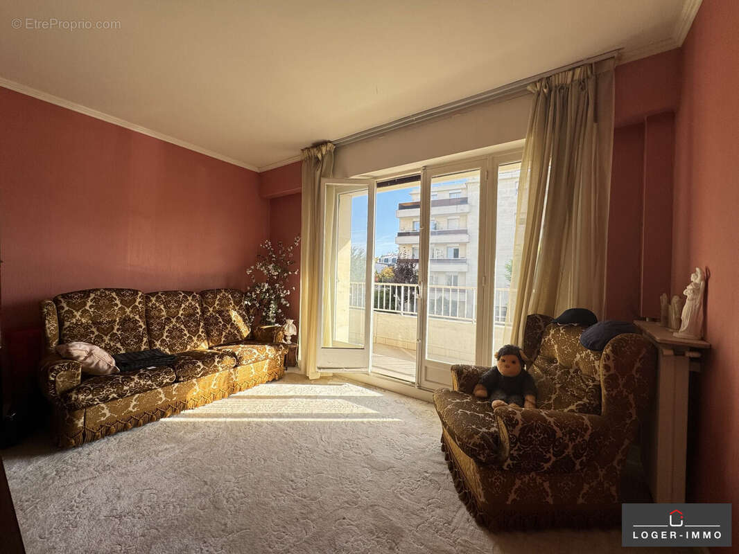 Appartement à FONTENAY-SOUS-BOIS