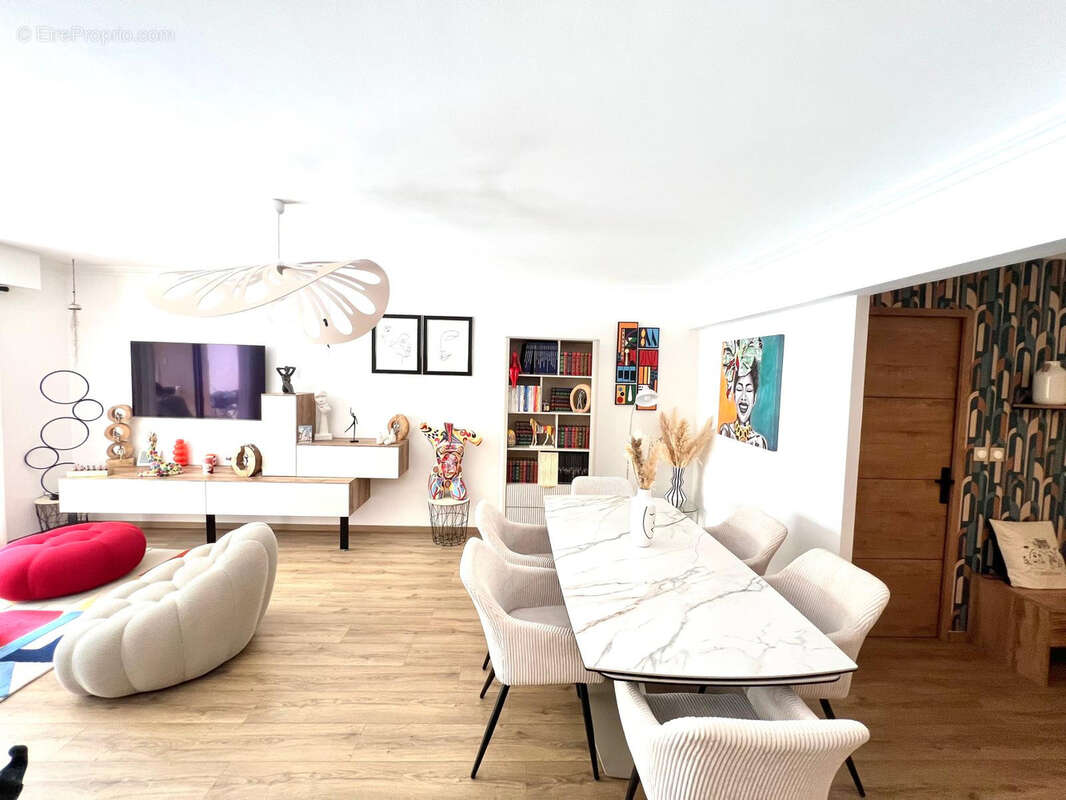 Appartement à LE CANNET