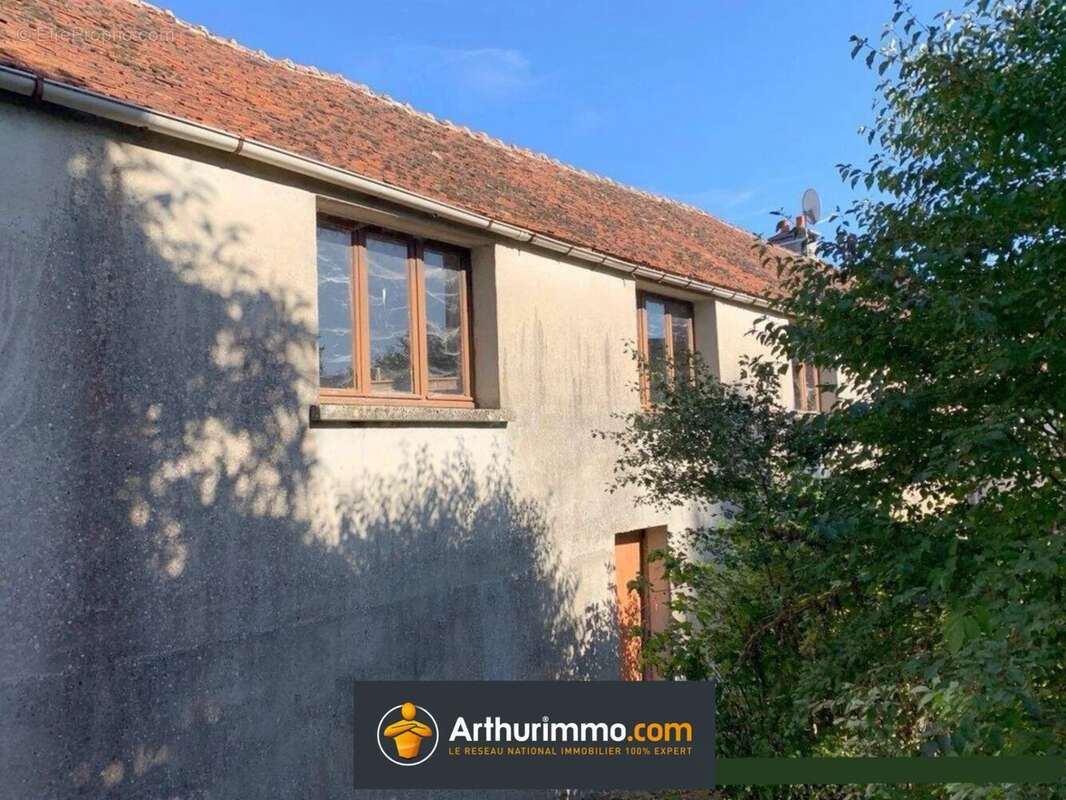 Maison à COULOMMIERS