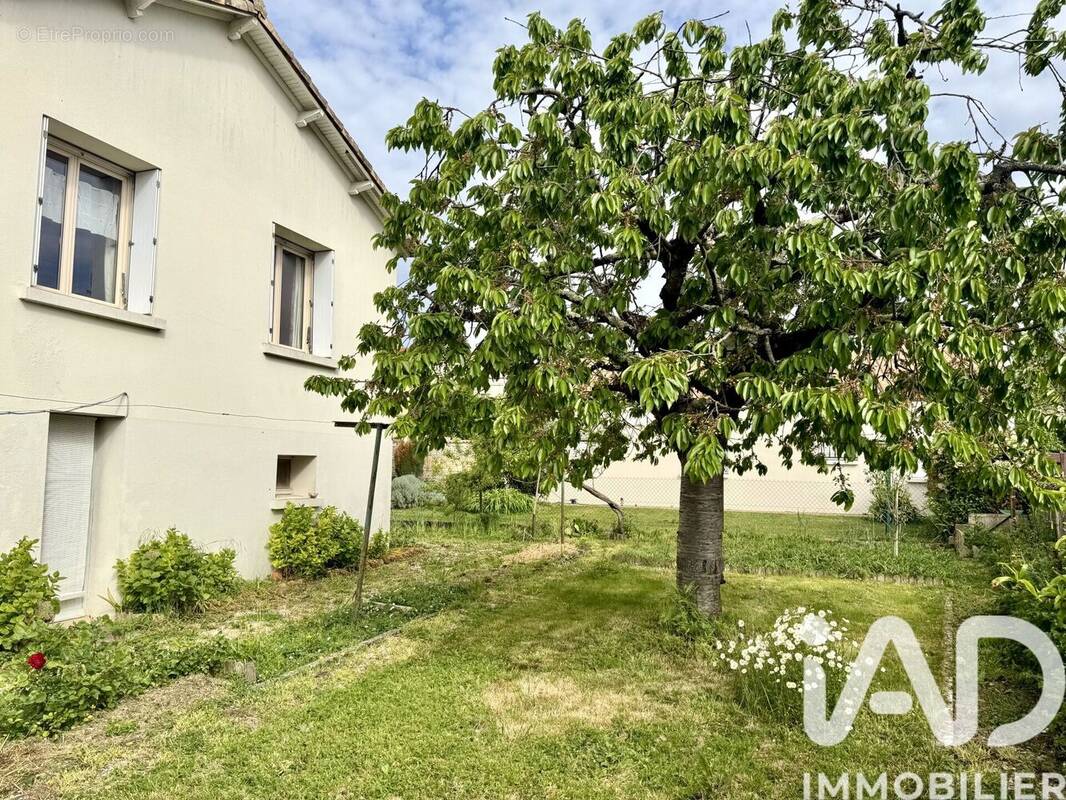 Photo 1 - Maison à COULON