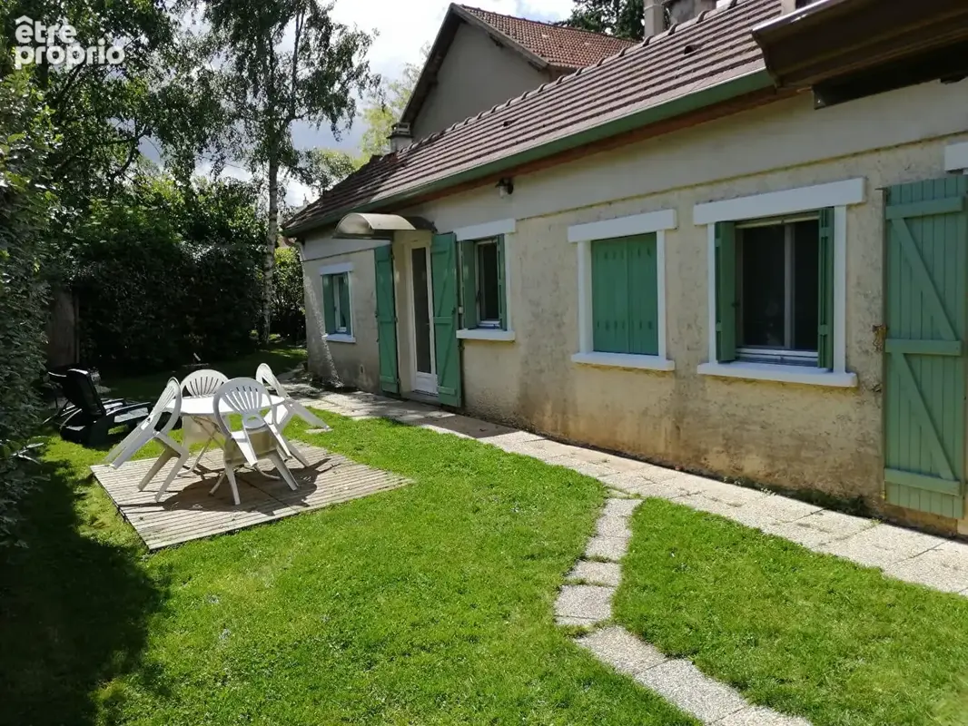 Maison à LES MOLIERES