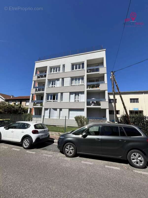 Appartement à VENISSIEUX