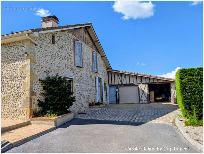 Ancien presbytère rénové – 232 m² – 4 chambres – Dépendances – Terrain de 2 959 m², Saint-Agnet (5 min Garlin / 10 min Aire-sur- - photo 18