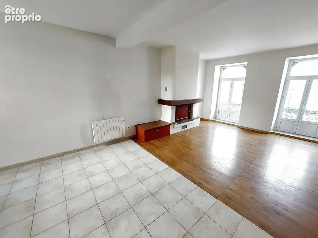 Immeuble appartement - centre ville - argentre du plessis - photo 4