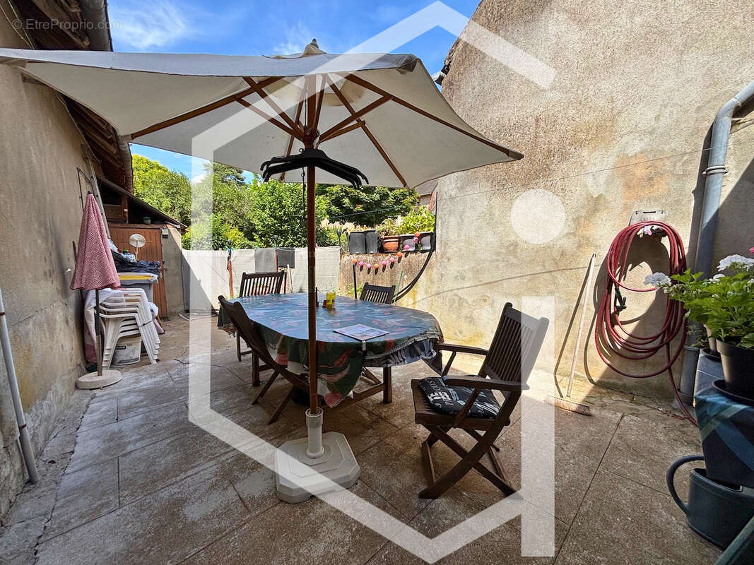 Ensemble immobilier de 3 logements avec potentiel locatif   Secteur touristique - photo 16