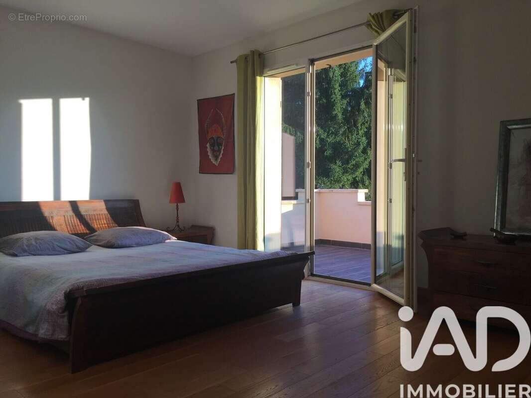 Maison 146 m² à Oyeu  - photo 8