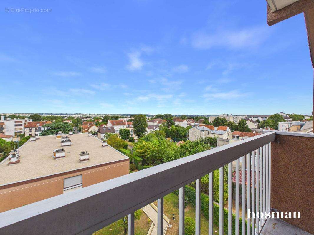 Appartement 3 pièces de 57 m² avec vue dégagée et parking - Rue Du Général Leclerc, Créteil - photo 3