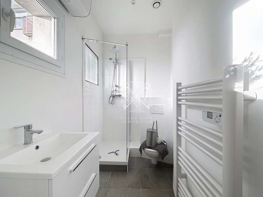 Appartement à LYON-8E
