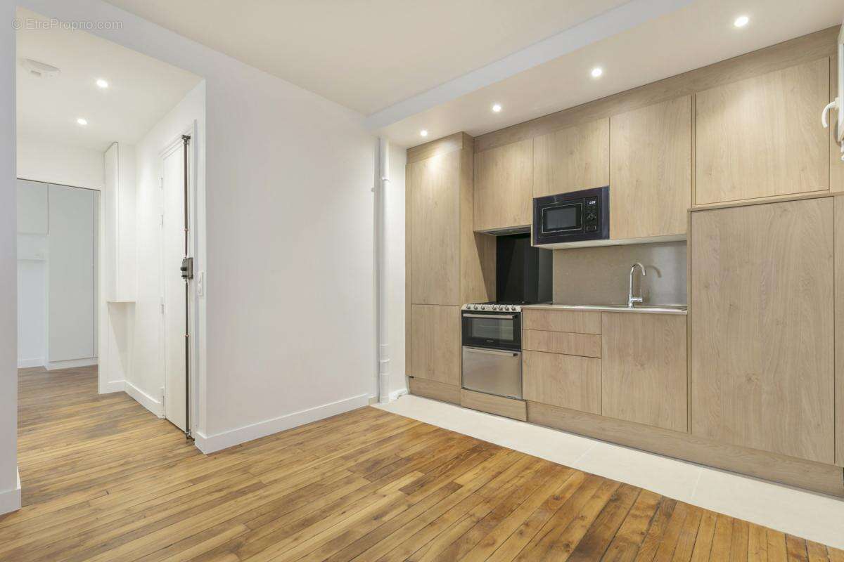 Appartement à PARIS-11E
