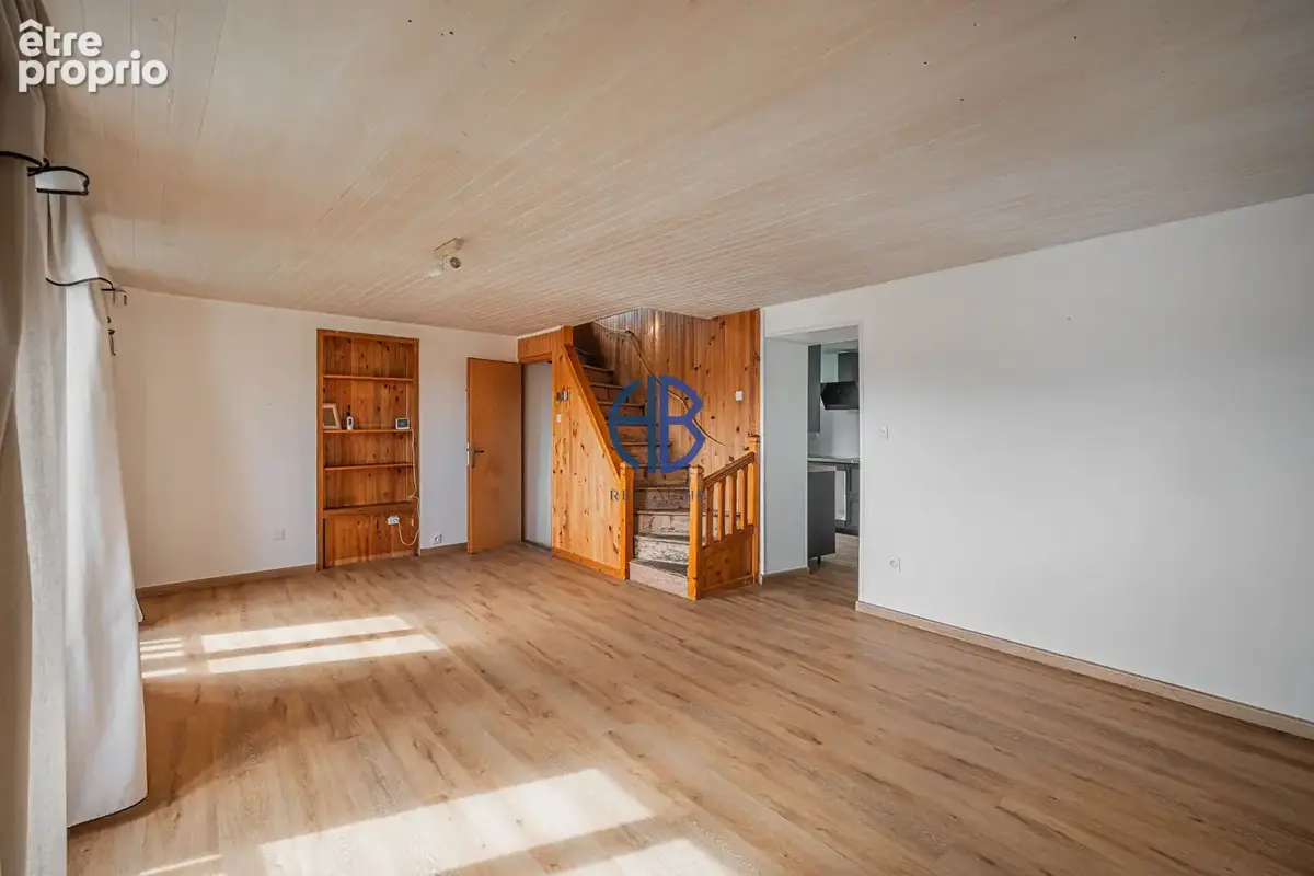 Maison Renage 5 pièce(s) 137 m2 + jardin + terrasse - photo 9