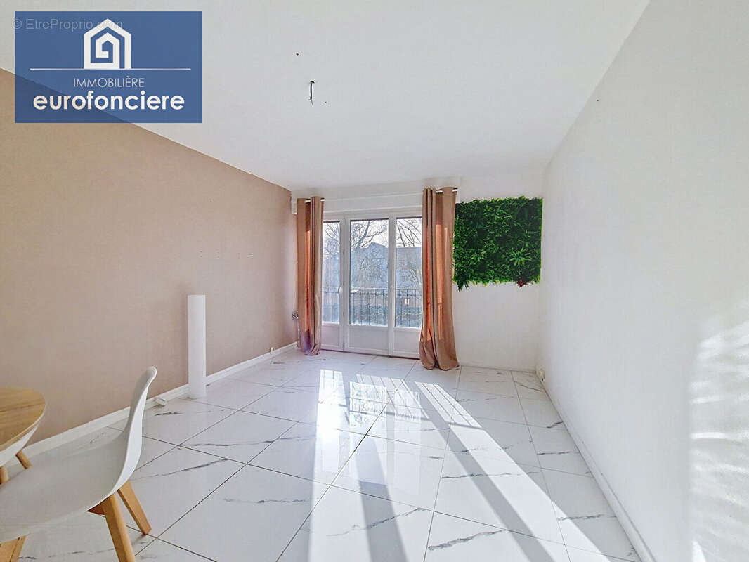 Appartement à TROYES