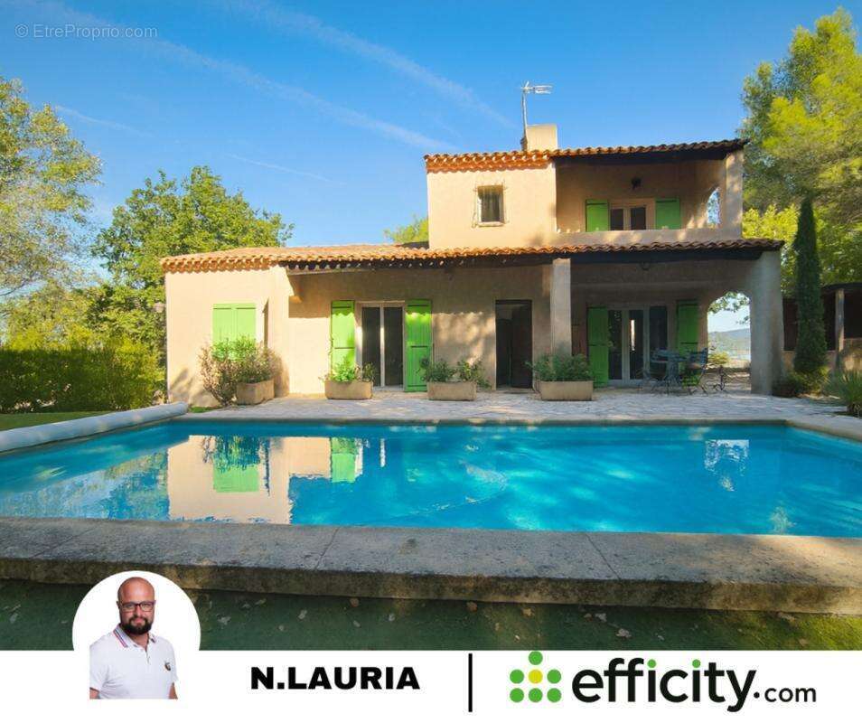 Maison à PEYROLLES-EN-PROVENCE