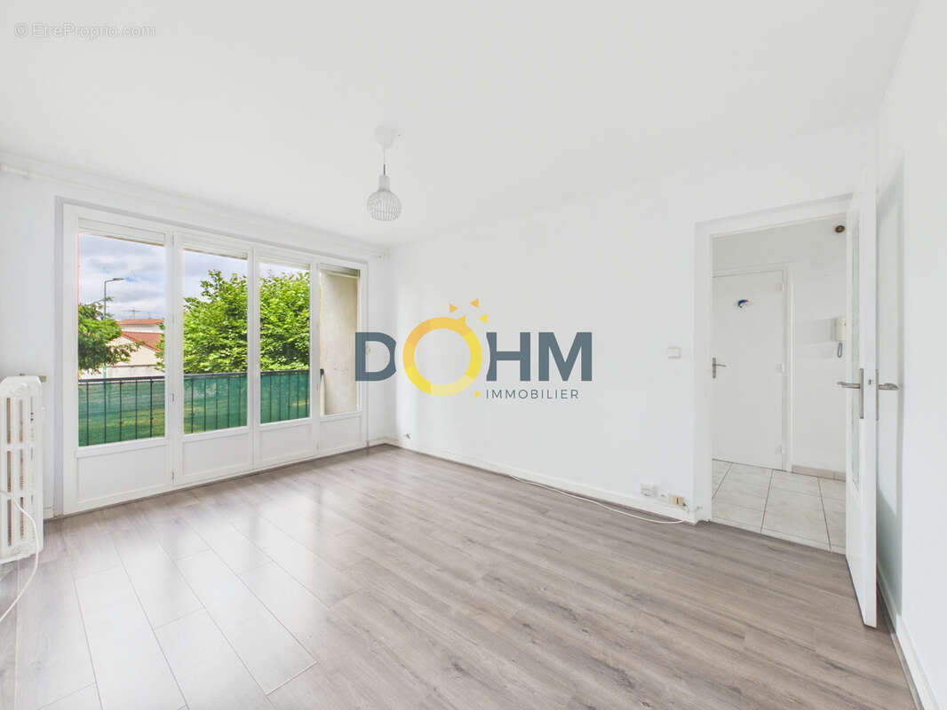 Appartement à SAINT-CYPRIEN